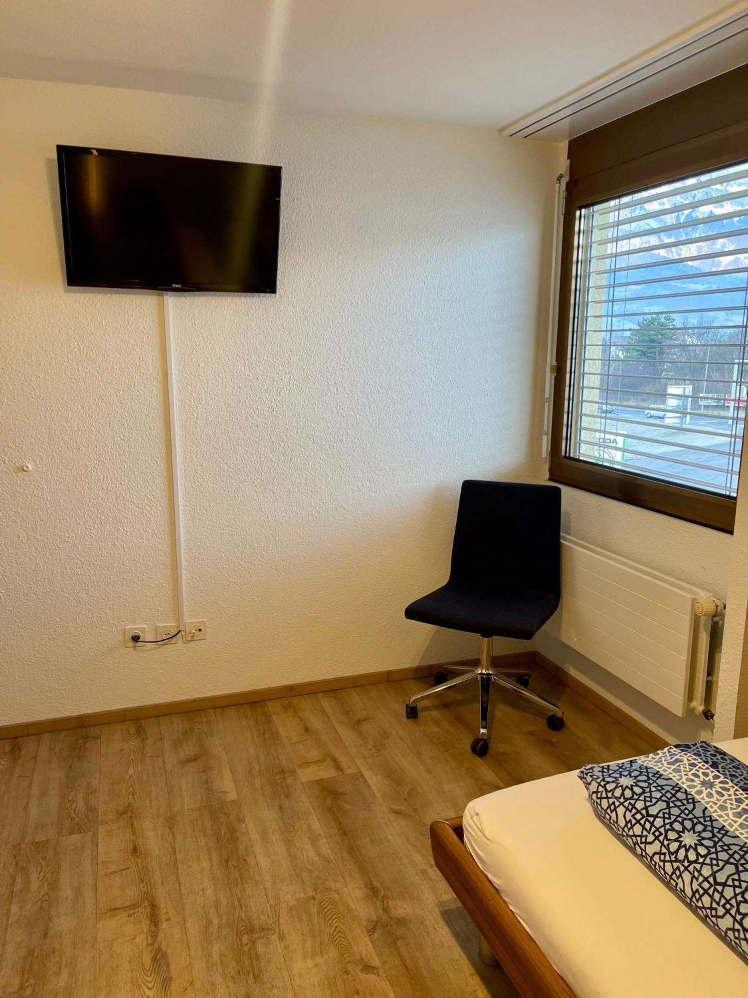 Hotel Hecht Sennwald Екстер'єр фото
